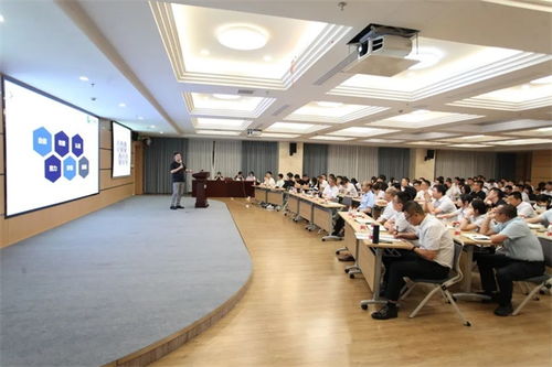 千里之行,始于足下 聽(tīng)錢(qián)海平總裁講 升華故事